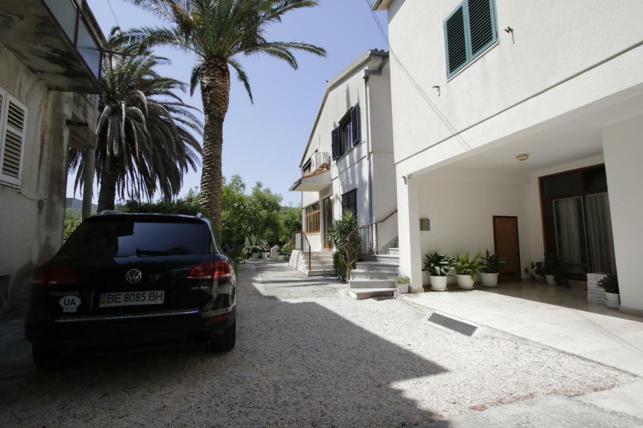 Apartments Besker ماكارسكا المظهر الخارجي الصورة